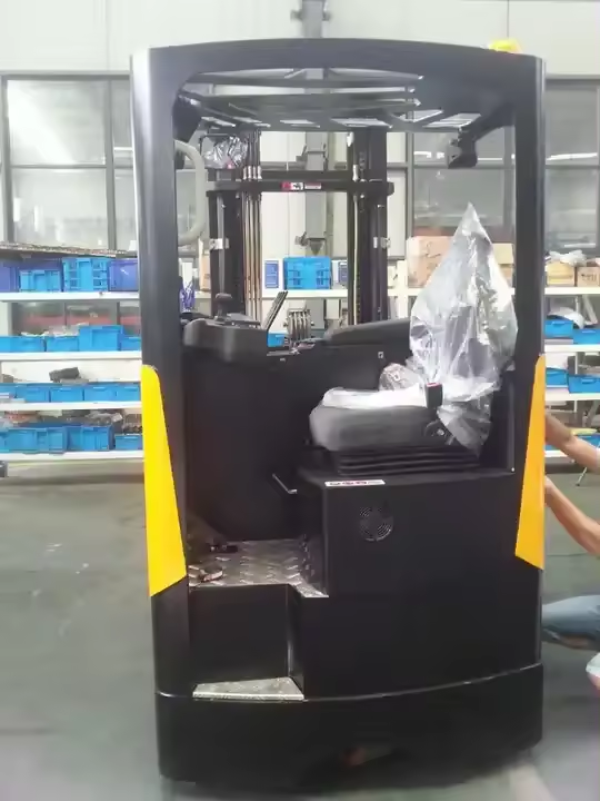 Everlift 2000kg 5m -7,5m Empilhadeira de caminhão de alcance para armazenamento a frio Empilhador elétrico Preço de fábrica CE Preço de empilhadeira ISO