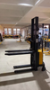 Everlift SEM 1t 1.5t 2t 1.6m-3.5m Empilhador de paletes semielétrico Empilhador de paletes Walkie Stacker 
