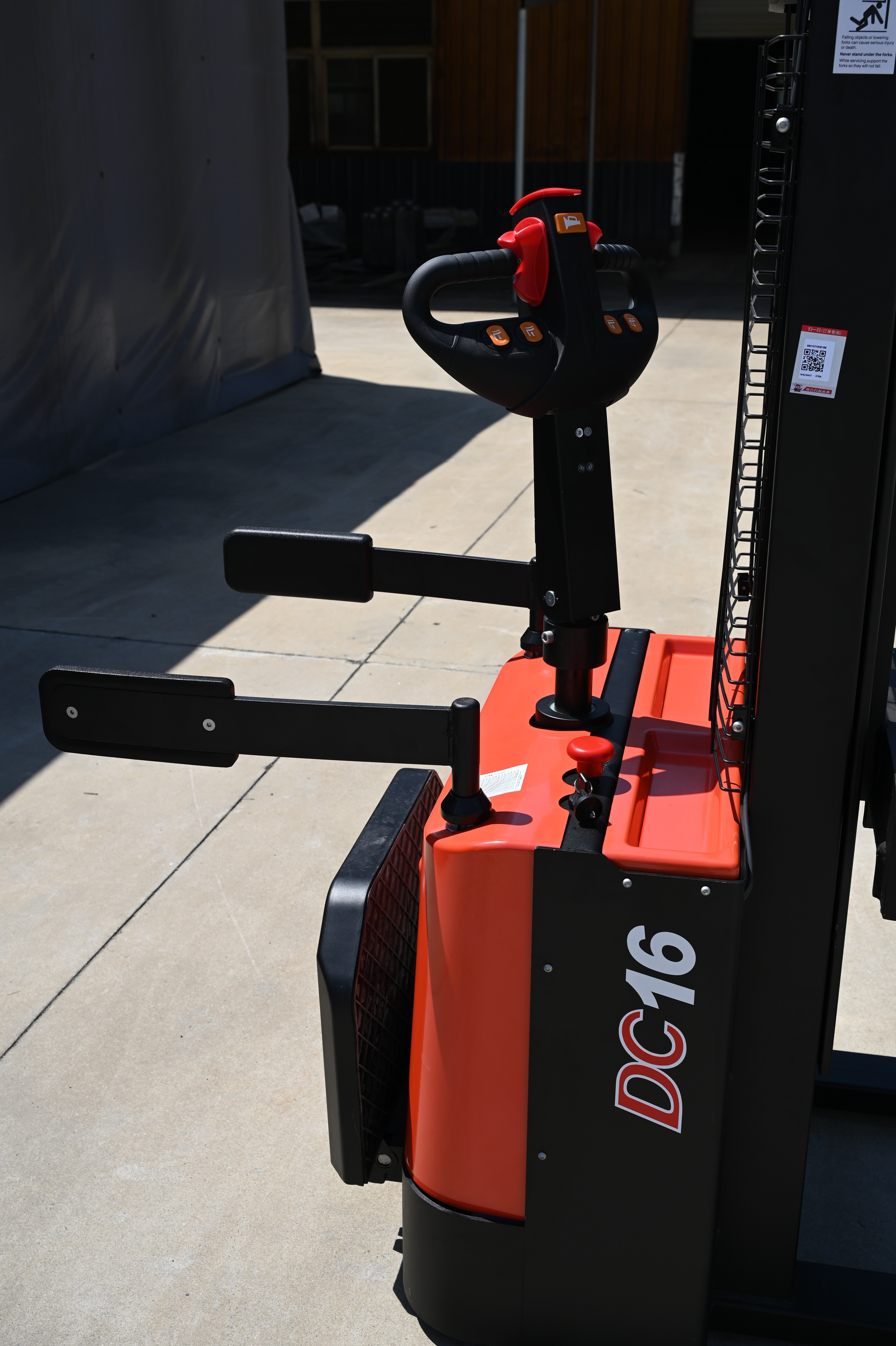 Everlift 1500kg 2000kg 3m Palettlet Battery Power Stacker Forklift com Stand On Platform Pedal