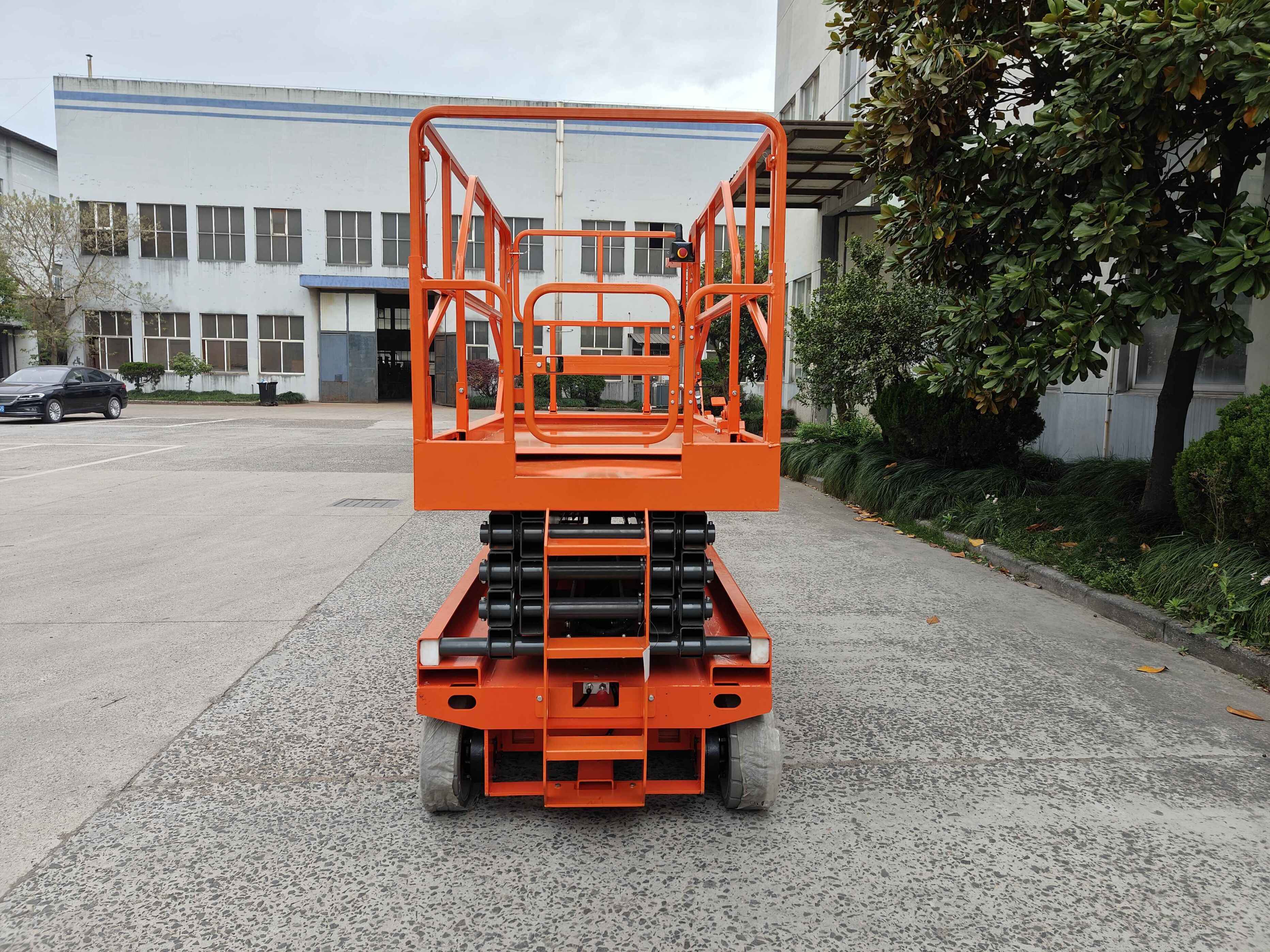 6M 8M Whole-Electromotion Tipo Tesoura Plataforma Elevatória Plataforma Empilhadeira 