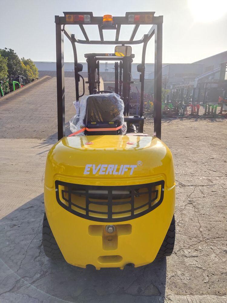 Everlift 3.5t 3M China Empilhadeira Empilhadeira a diesel 4 rodas com motor chinês Fornecedor de ouro Preço de empilhadeira