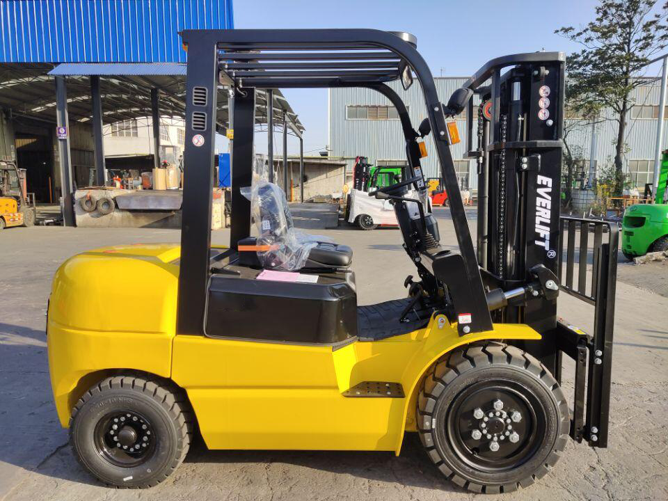 Everlift 3.5t 3M China Empilhadeira Empilhadeira a diesel 4 rodas com motor chinês Fornecedor de ouro Preço de empilhadeira