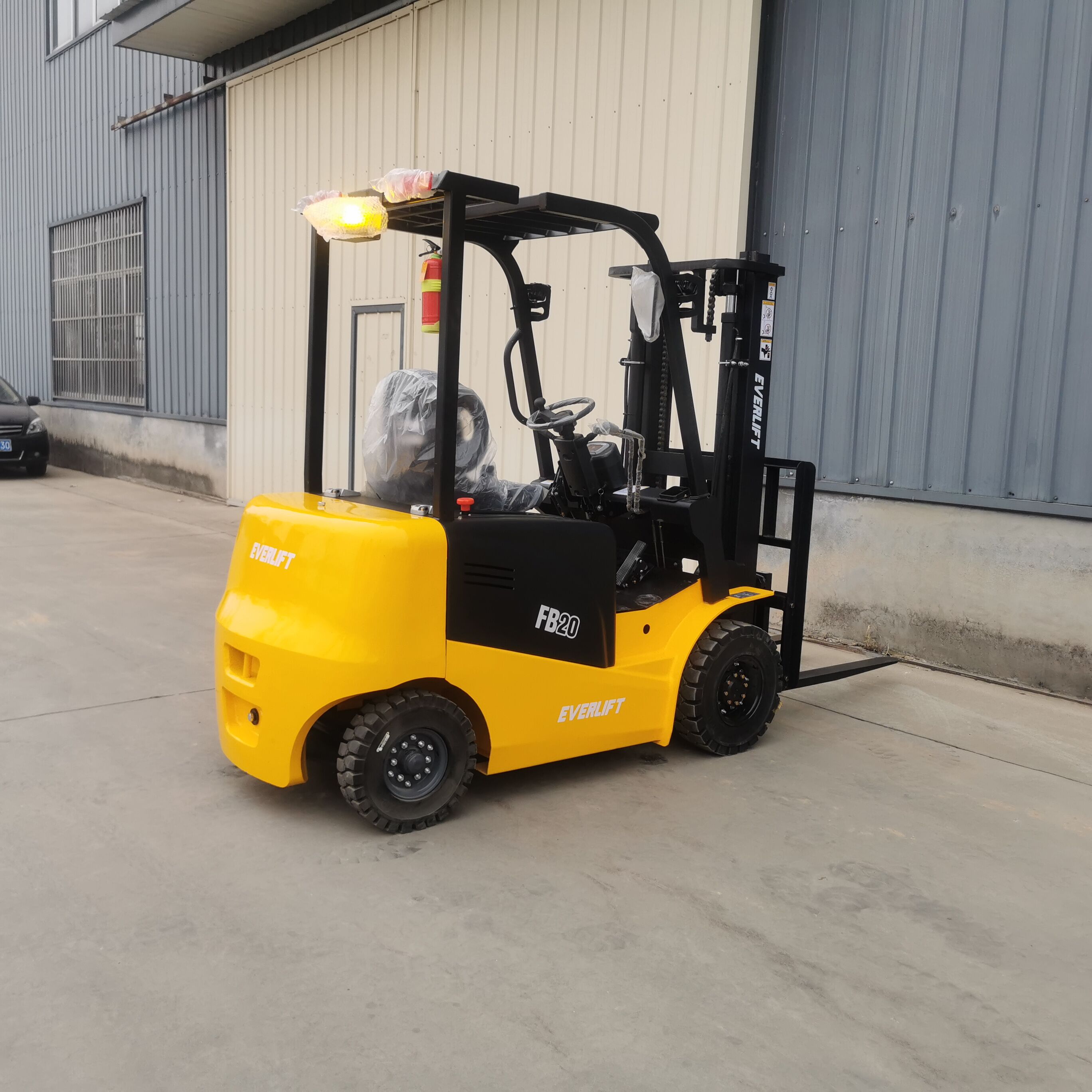 Empilhadeira elétrica FB20 CE ISO 2000KG Everlift FB20 Mini Empilhadeira elétrica 3-6m de altura de elevação com alta qualidade