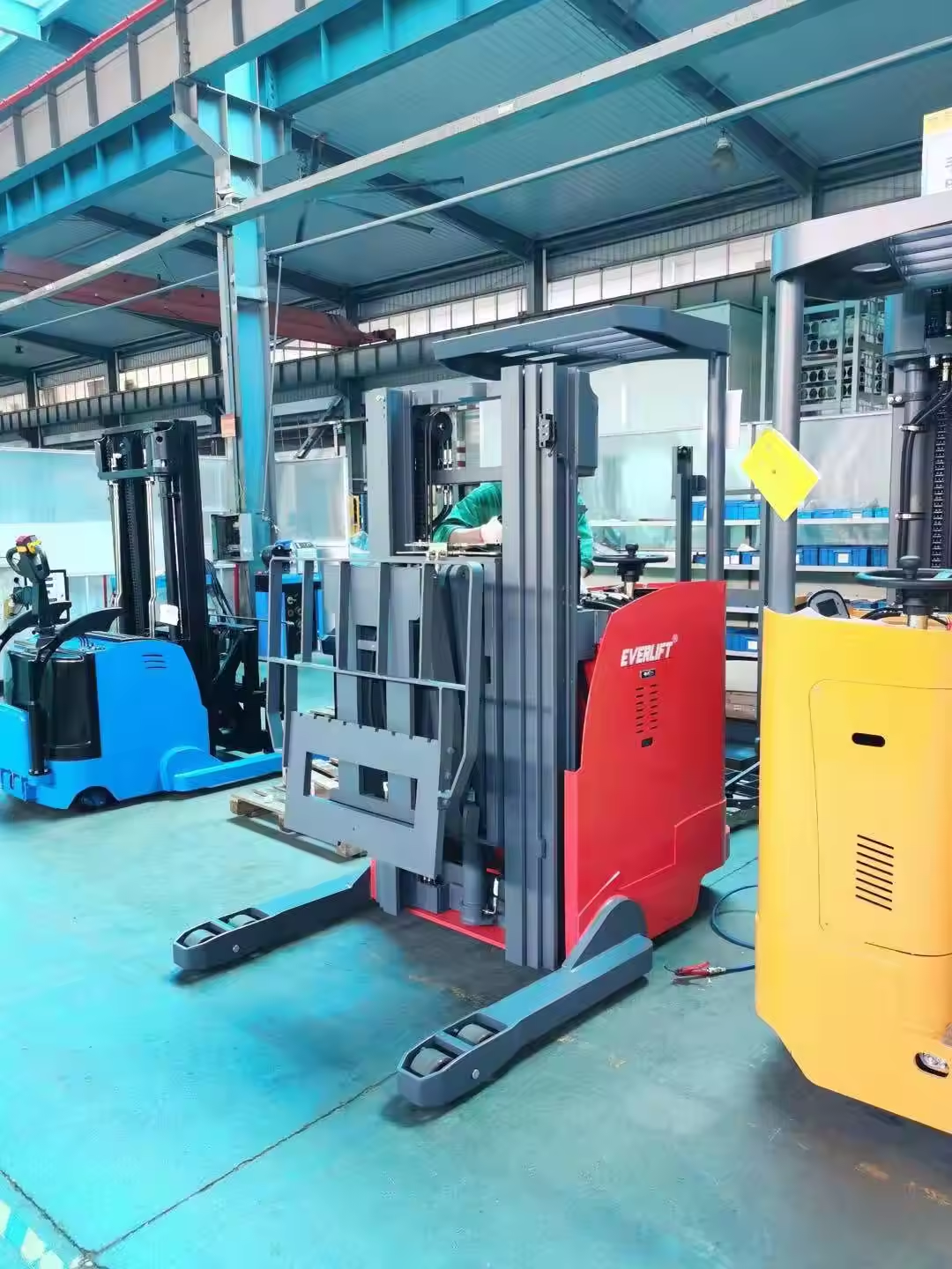 Everlift 2 Ton 6 M Double Scissor Reach Truck Empilhadeira elétrica assentada com empilhadeira chinesa de corredor estreito